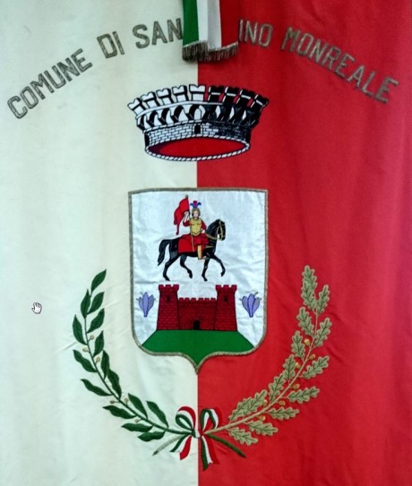 Lo stemma di San Gavino Monreale