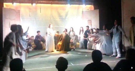 "L'Atteso", musical dei giovani della diocesi di Ales