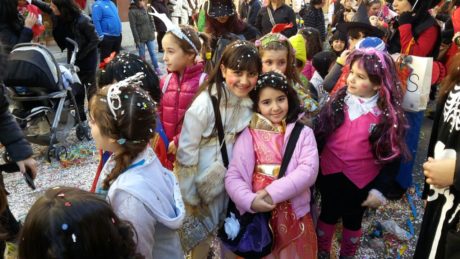 "Baballotti News": giovedì grasso, inizia il Carnevale Sangavinese all'insegna dei bambini